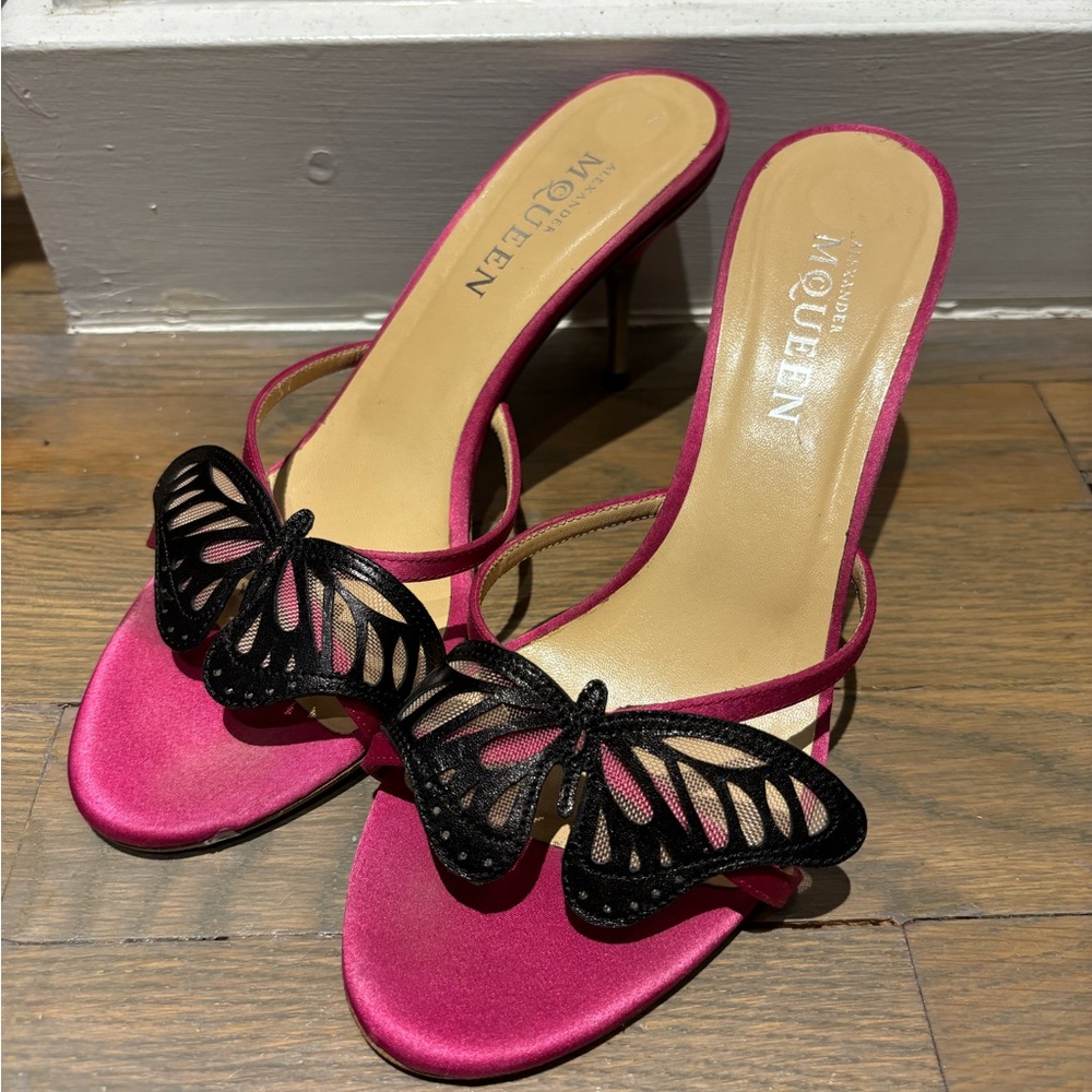 Alexander McQueen butterfly high heels 37